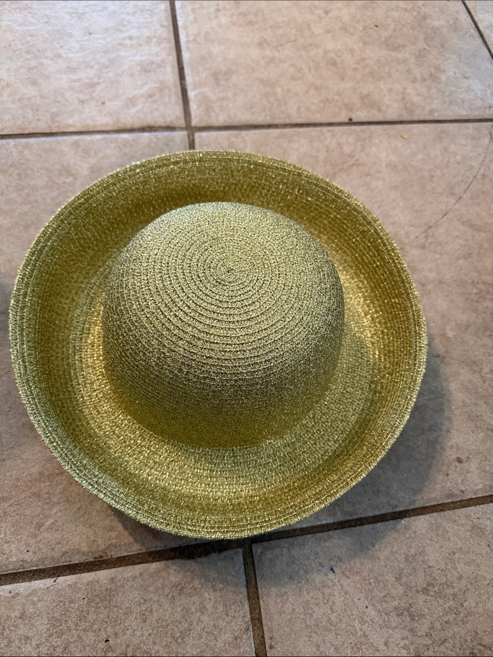 Vintage Georgi Gold Metallic Cloche Hat